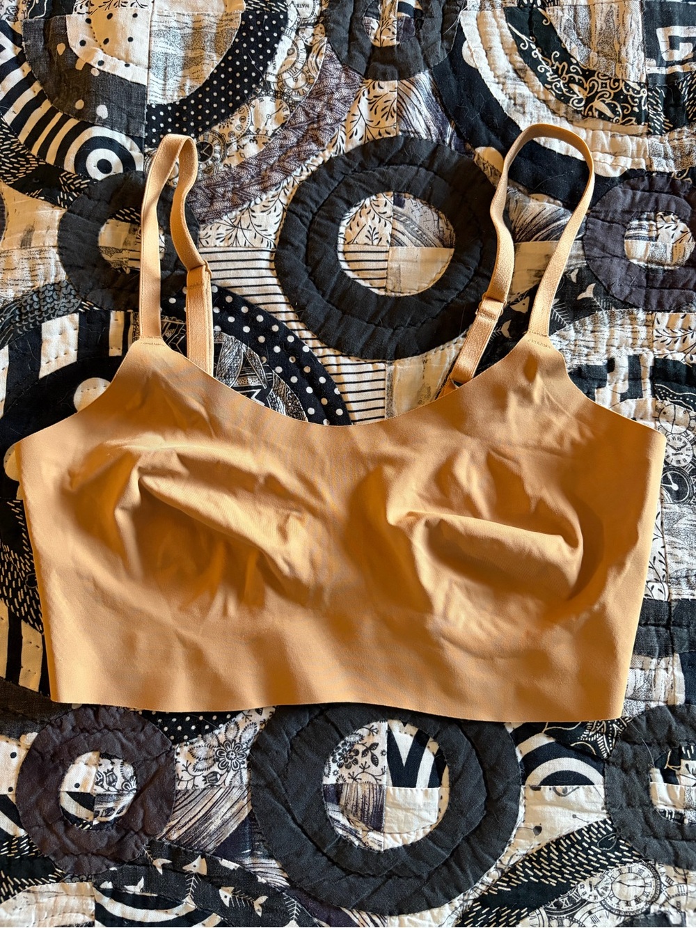 Eby Seamless Wireless Bra Nude Beige Size Small Missing Pads